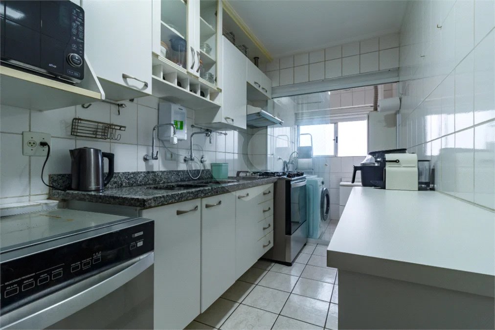 Vila Clementino - Apartamento na Rua Loefgren | 80 m² | 3 Dormitórios | 1 Suíte | 2 Vagas | Último Andar