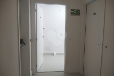 Sala comercial para locação no Paraíso