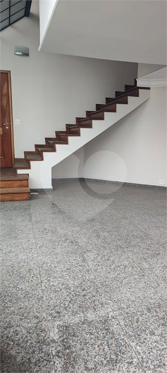 Duplex à venda com 3 suítes em Vila Suzana, São Paulo, SP
