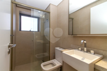 Apartamento à venda ou para alugar com 3 suítes em Jardim Morumbi, São Paulo, SP