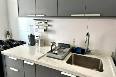 Apartamento à venda com 3 quartos, sendo 2 suítes,  em Chácara Santo Antônio, São Paulo, SP