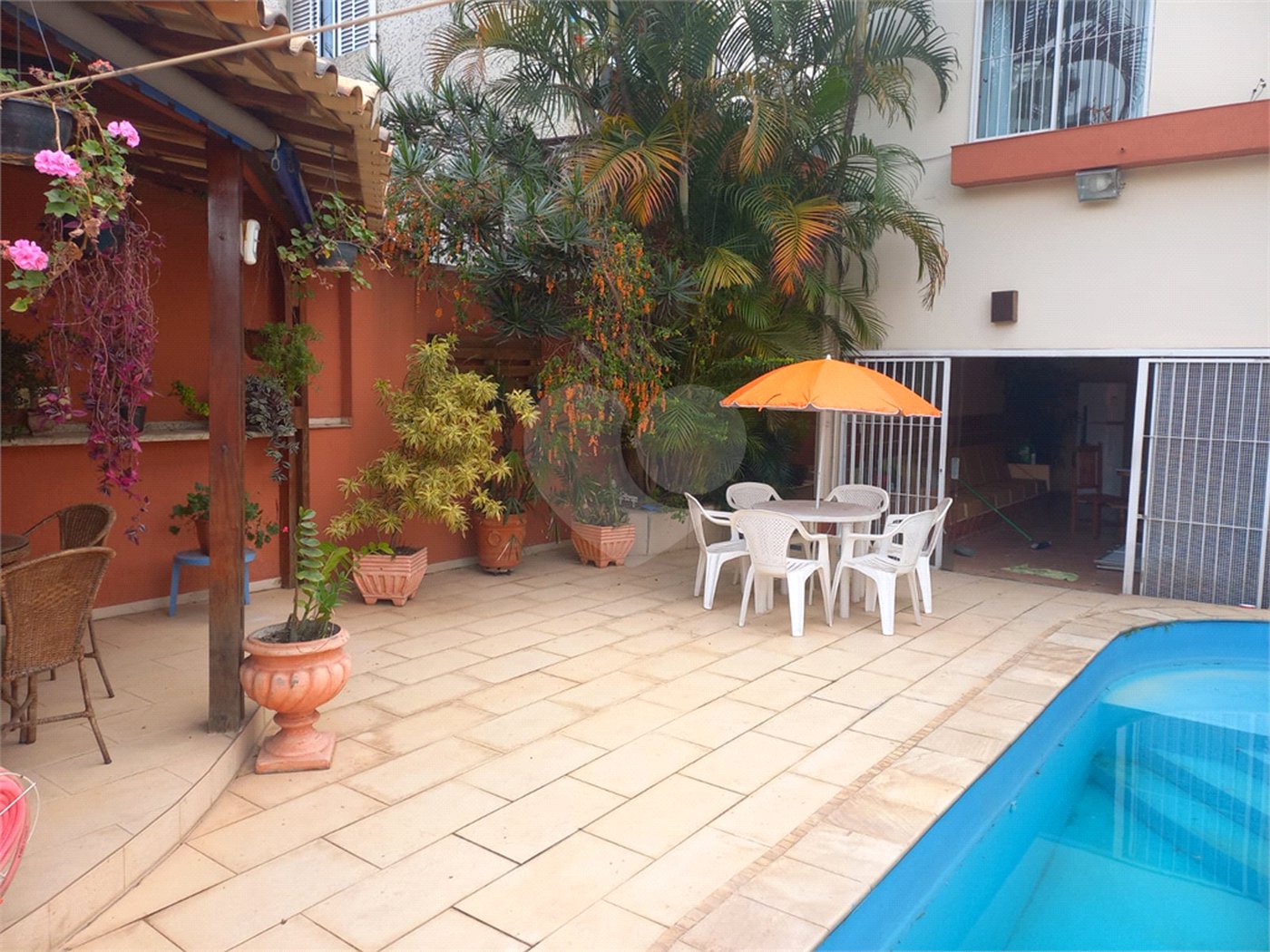 Sobrado à venda ou para alugar com 4 quartos, sendo 1 suíte,  em Santana, São Paulo, SP