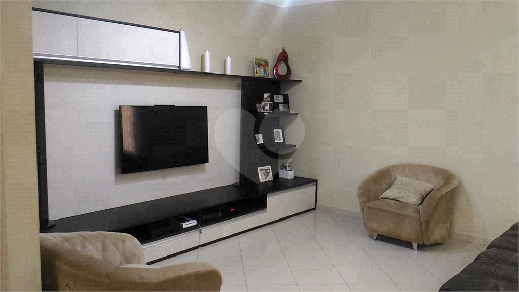 Sobrado à venda com 3 quartos, sendo 1 suíte,  em Imirim, São Paulo, SP