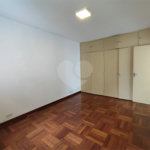 Casa para alugar com 4 quartos, sendo 2 suítes, no condomínio Comendador Elias Zarzur, São Paulo - SP