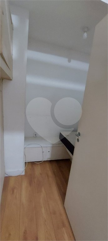Apartamento à venda com 4 quartos, sendo 1 suíte,  em Laranjeiras, Rio de Janeiro, RJ