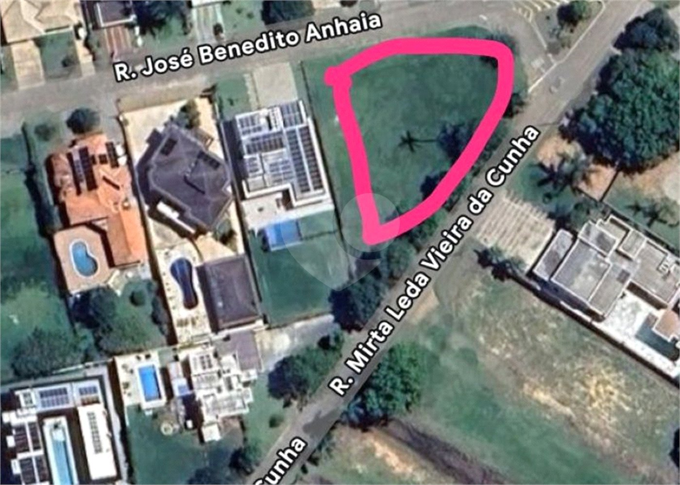Terreno à venda no condomínio Vivendas do Lago, Sorocaba - SP