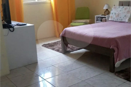 Casa Térrea à venda com 3 quartos em Terras de São Felipe (caucaia do Alto), Cotia, SP