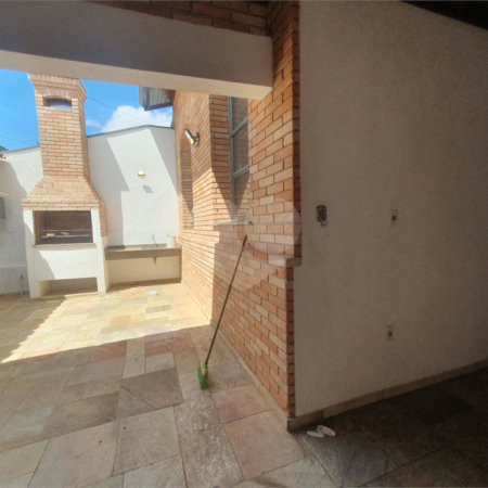 Casa de Vila à venda com 4 suítes em Jardim Santa Rosália, Sorocaba, SP