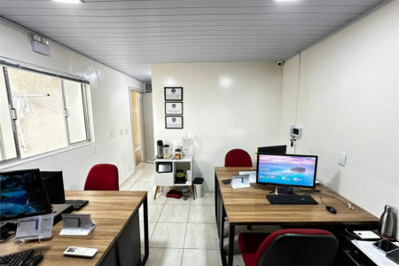 Sobrado à venda com 3 quartos em Jardim Suzanópolis, Suzano, SP