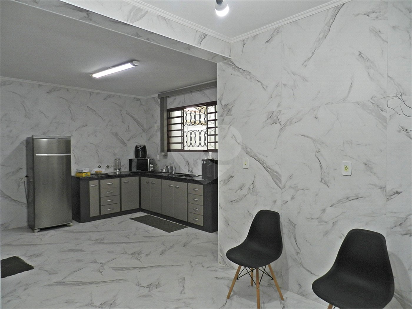 Sobrado à venda com 4 quartos, sendo 3 suítes, em Jardim Paulistano, Ribeirão Preto, SP
