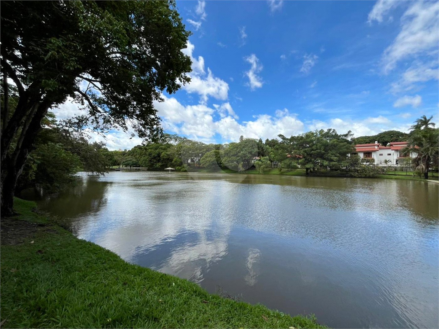 Terreno à venda no condomínio Rancho Dirce, Sorocaba - SP