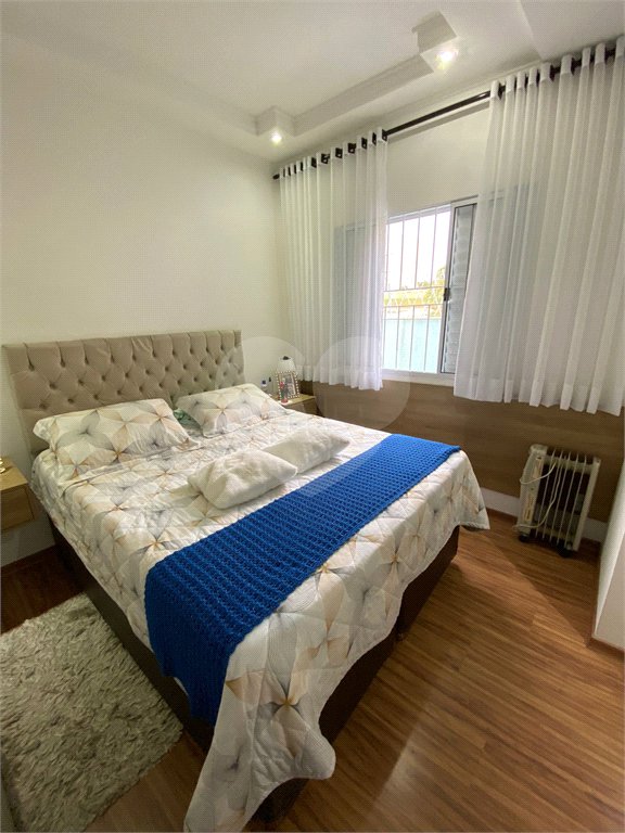 Casa à venda com 3 quartos, sendo 2 suítes,  em Vila Nova Socorro, Mogi das Cruzes, SP