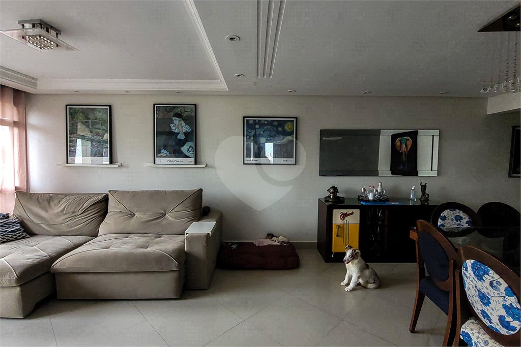 Apartamento à venda com 3 quartos, sendo 1 suíte,  em Vila Clementino, São Paulo, SP