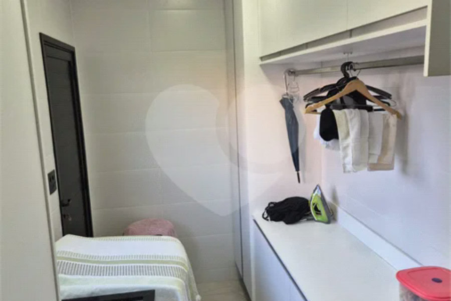 Casa de Alto Padrão para Alugar com Lazer Completo, Tecnologia e Sustentabilidade