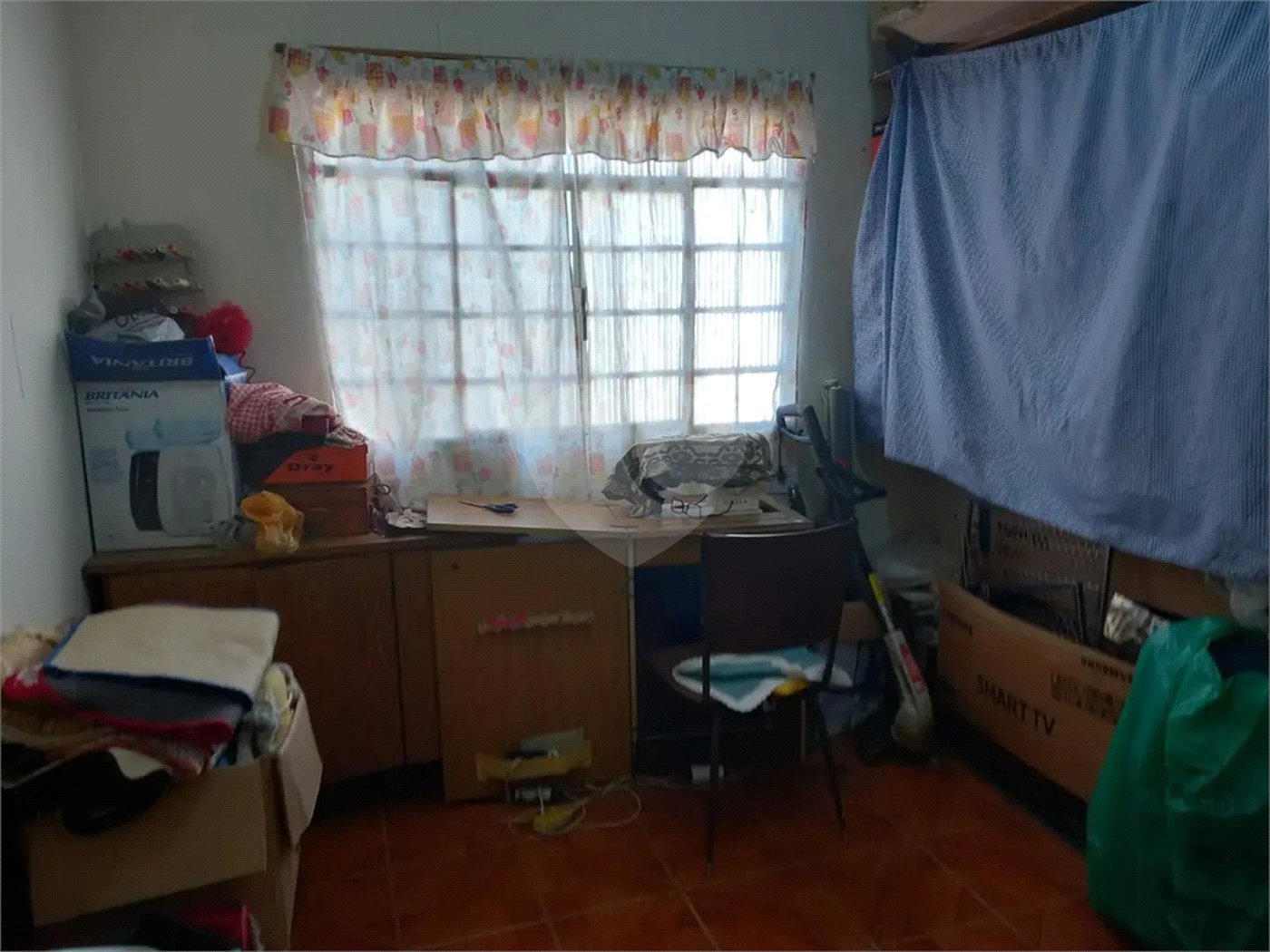 Casa à venda com 3 quartos, sendo 1 suíte,  em Vila Tiradentes, São Paulo, SP