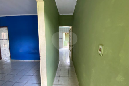 Casa à venda com 2 quartos em Loteamento Municipal São Carlos 3, São Carlos, SP