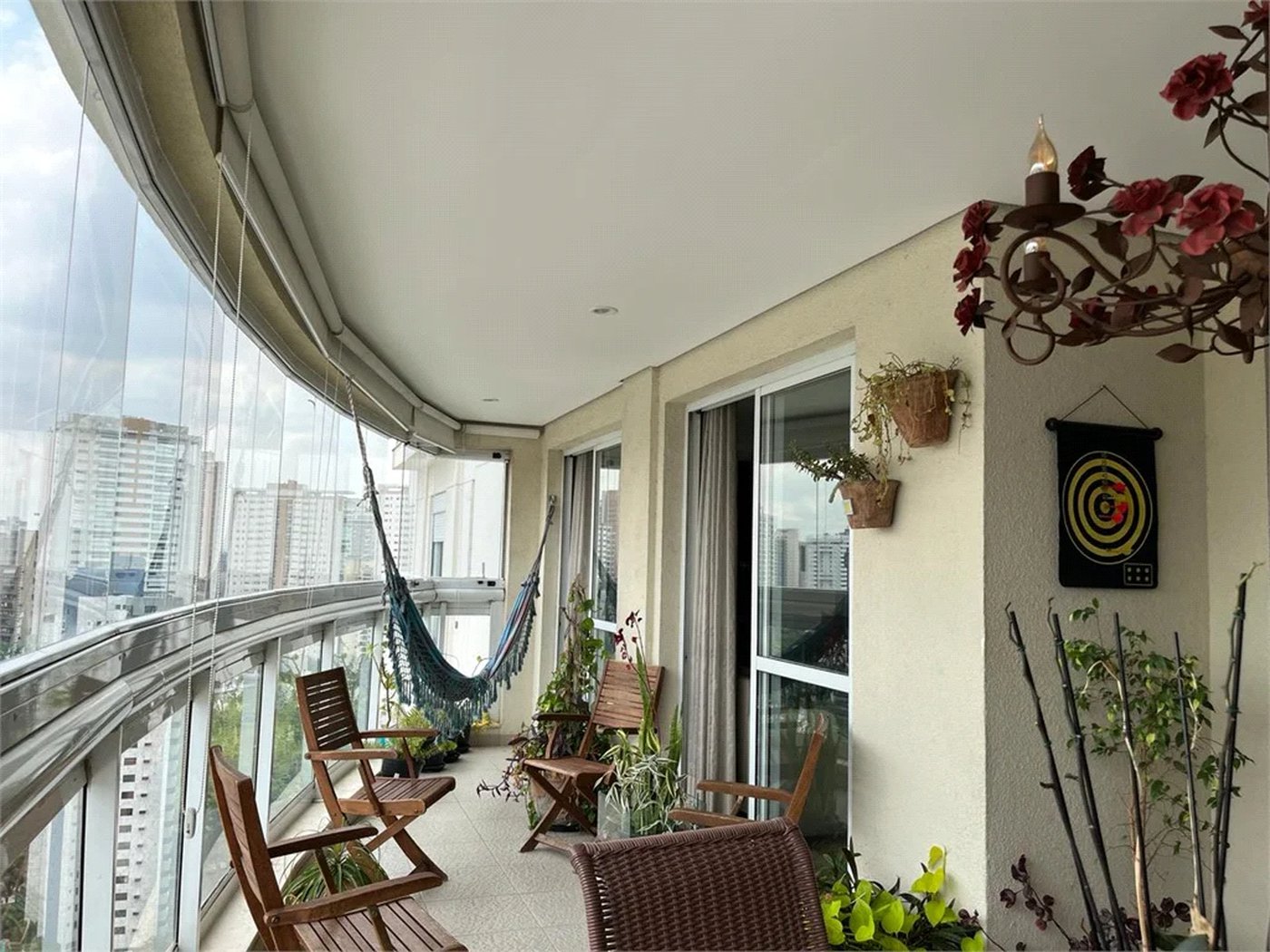 Apartamento à venda com 3 suítes em Vila Andrade, São Paulo, SP