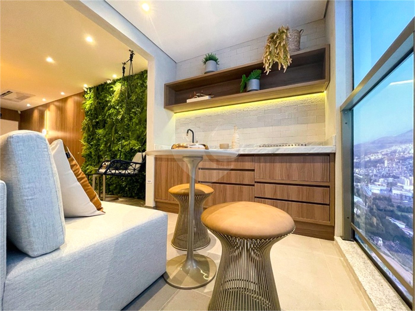 Apartamento à venda com 3 quartos, sendo 2 suítes, em Parque Campolim, Sorocaba, SP
