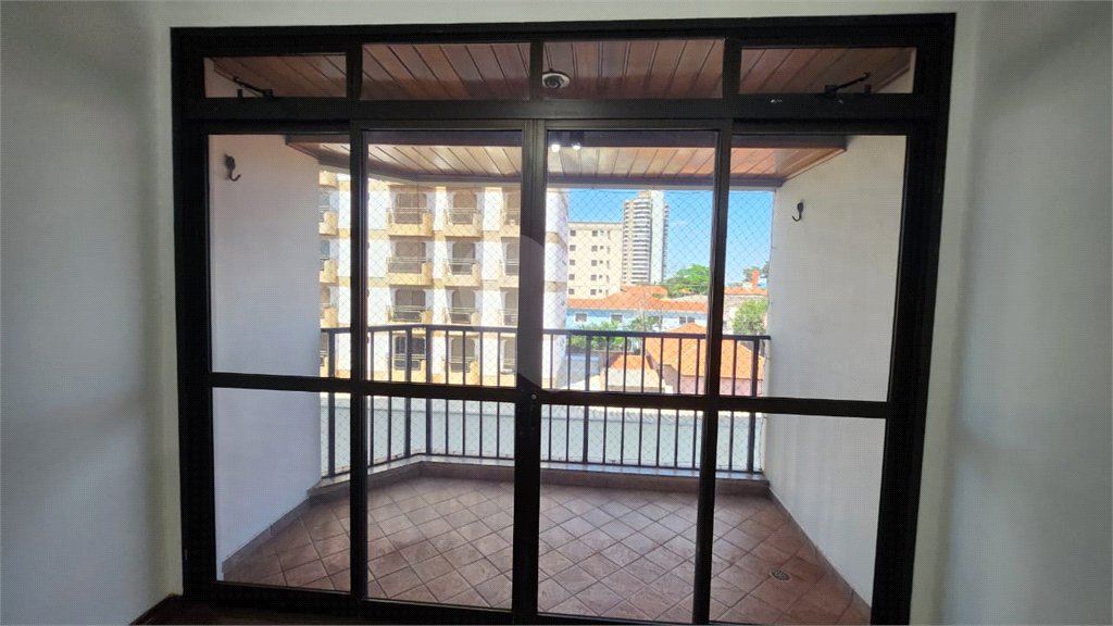 Apartamento à venda com 2 quartos no Centro, Araraquara, SP