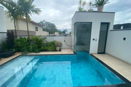 Casa à venda com 4 quartos, sendo 3 suítes, no condomínio Bella Città - Fazenda Rodeio, Mogi das Cruzes - SP