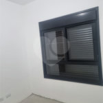 Sobrado à venda com 3 quartos, sendo 1 suíte, em Vila São Paulo, São Paulo, SP