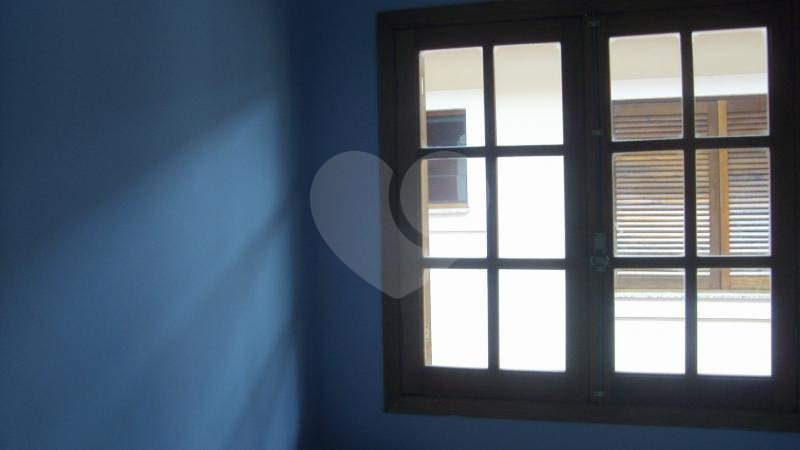 Sobrado à venda com 3 quartos, sendo 1 suíte, em Tremembé, São Paulo, SP
