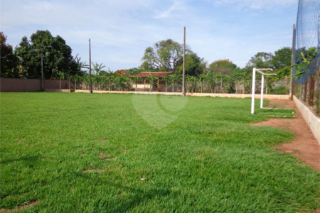 Chácara à venda com 5 quartos em Parque Planalto, Araraquara, SP