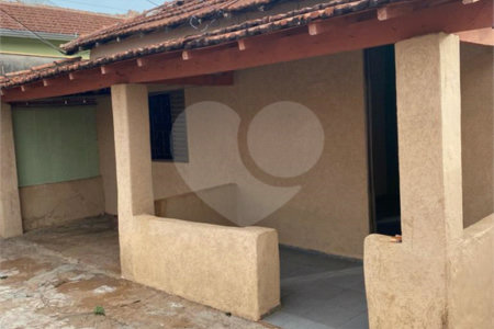 Casa térrea para venda na Vila Carmem