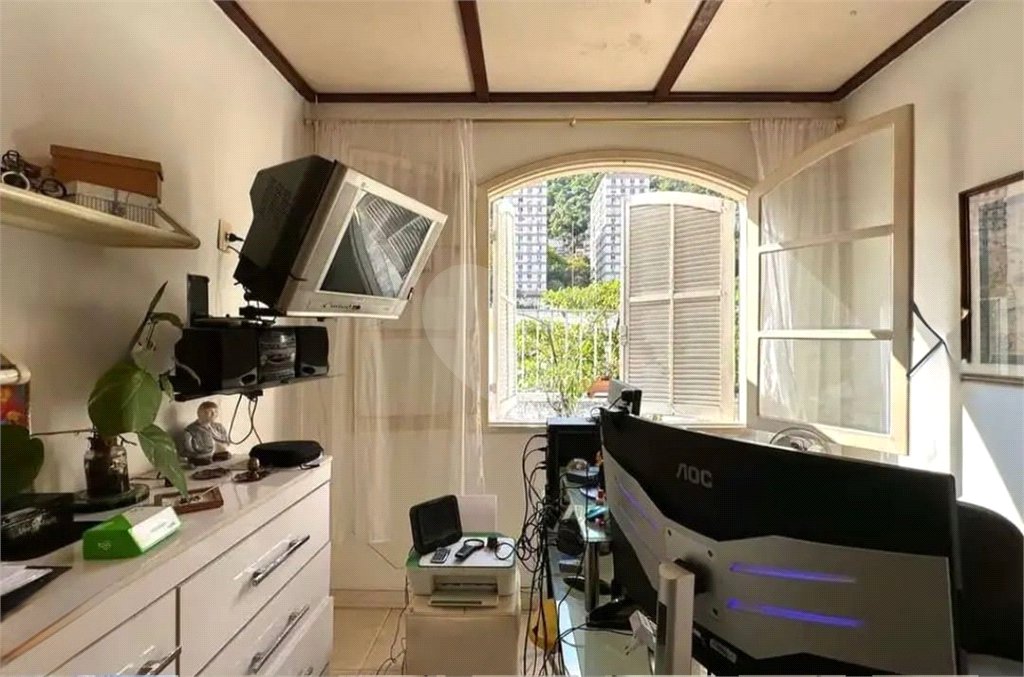 Cobertura à venda com 4 quartos, sendo 1 suíte,  em Copacabana, Rio de Janeiro, RJ