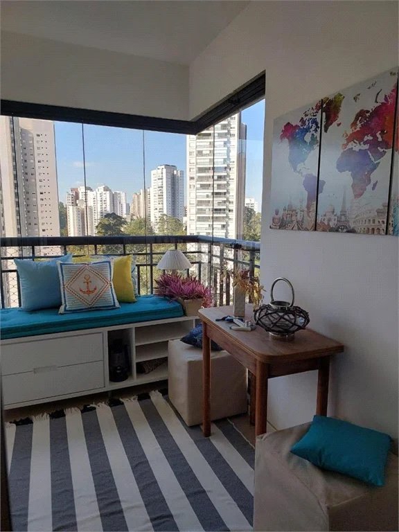 Apartamento à venda com 1 suíte em Vila Andrade, São Paulo, SP