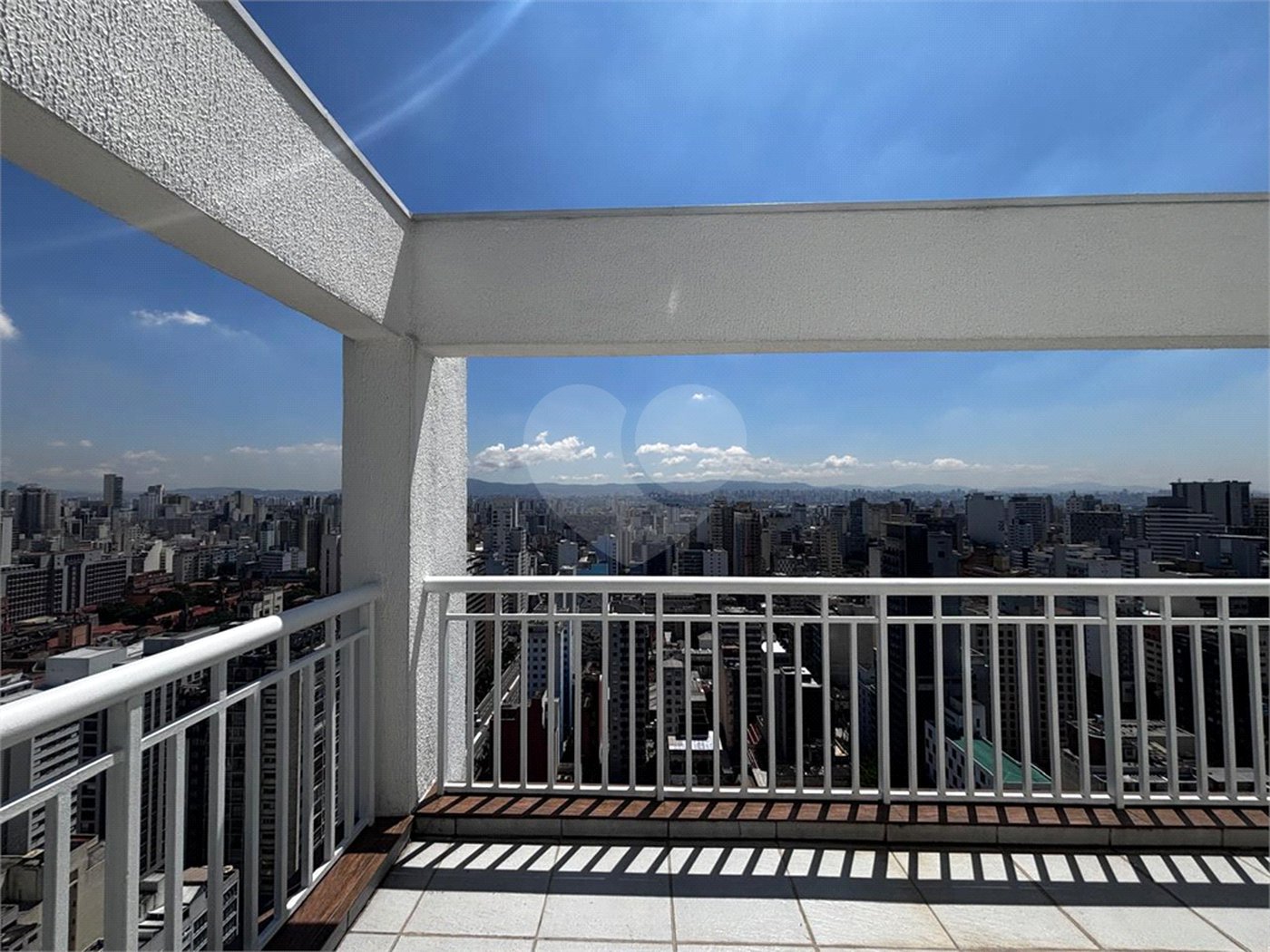 Cobertura à venda com 3 quartos, sendo 2 suítes,  em Vila Buarque, São Paulo, SP