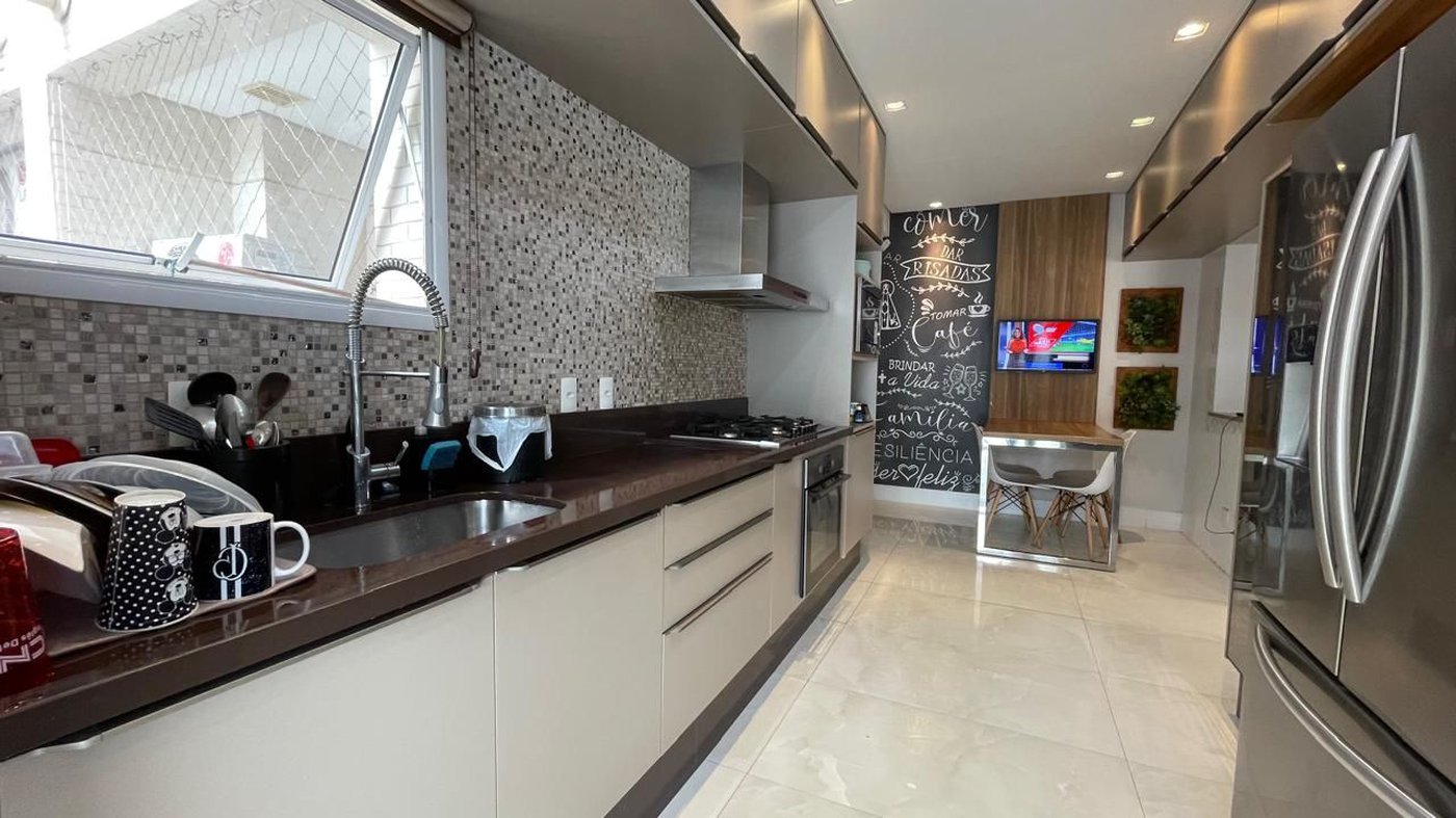 Apartamento com 4 dormitórios à venda, 186 m² por R$ 2.850.000,00 - Ponta da Praia - Santos/SP