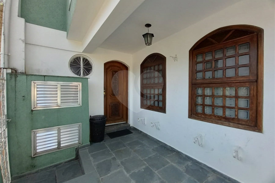 Sobrado à venda com 3 quartos, sendo 1 suíte, em Horto, São Paulo, SP