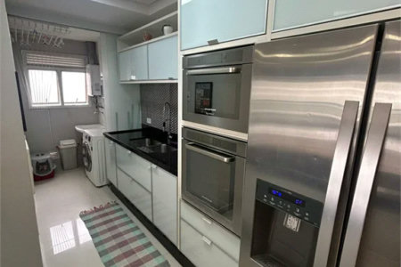 Apartamento à venda com 2 suítes em Parque Reboucas, São Paulo, SP