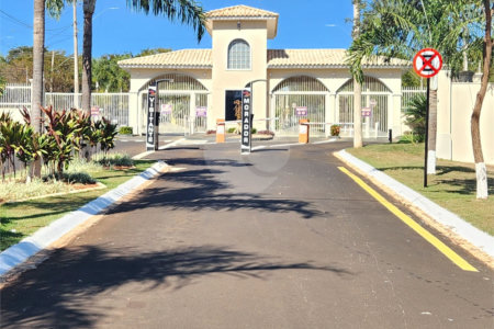 Terreno à venda no condomínio Bella Vittà Araraquara, Araraquara - SP