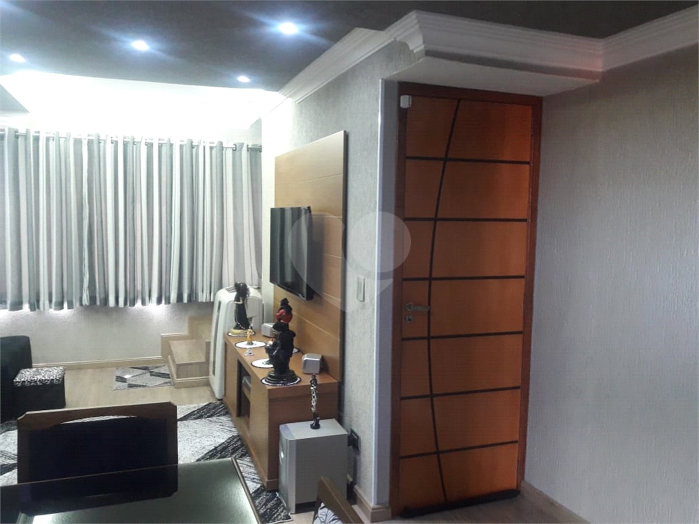 Sobrado à venda com 3 quartos, sendo 1 suíte, em Vila Milton, Guarulhos, SP