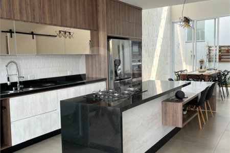Casa à venda com 3 quartos, sendo 1 suíte,  no condomínio Costa das Areias, Salto - SP