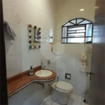 Sobrado à venda com 4 quartos, sendo 1 suíte, em Jardim Pinheiros, São Paulo, SP