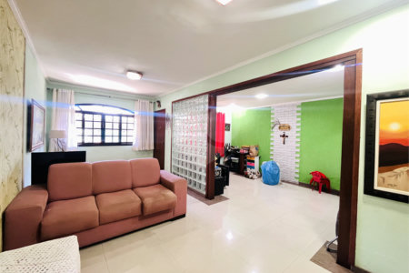 Casa à venda com 4 quartos, sendo 1 suíte, em Campo Grande, Rio de Janeiro, RJ