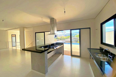 Casa à venda com 3 suítes no condomínio Santa Isabel I, Louveira - SP