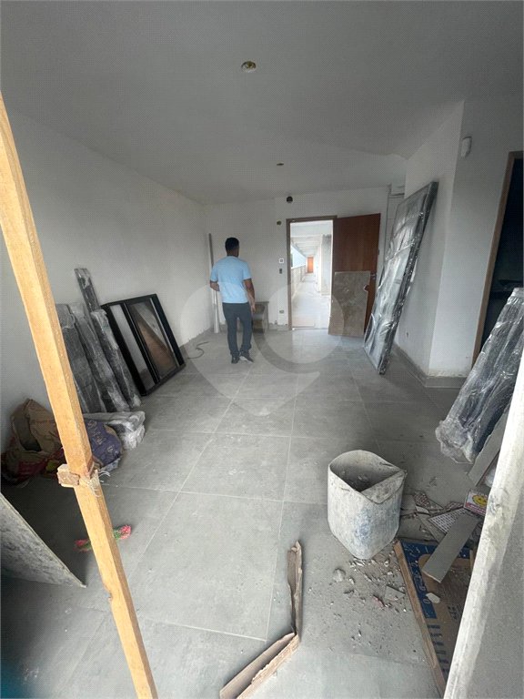 Casa à venda com 2 quartos no condomínio Residencial Calegari, São Paulo - SP