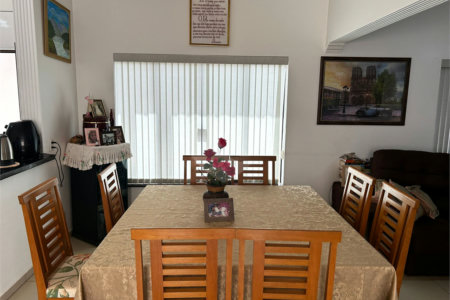 Casa à venda com 3 quartos, sendo 1 suíte, no Centro, Itapetininga, SP
