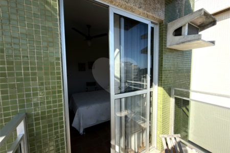 Cobertura à venda com 3 quartos, sendo 1 suíte, em Passagem, Cabo Frio, RJ