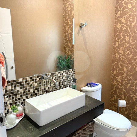 Sobrado à venda com 3 quartos, sendo 1 suíte, em Vila Irmãos Arnoni, São Paulo, SP