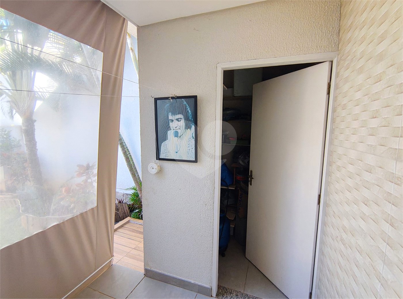 Casa à venda com 3 quartos, sendo 1 suíte,  em Horto Santo Antonio, Jundiaí, SP