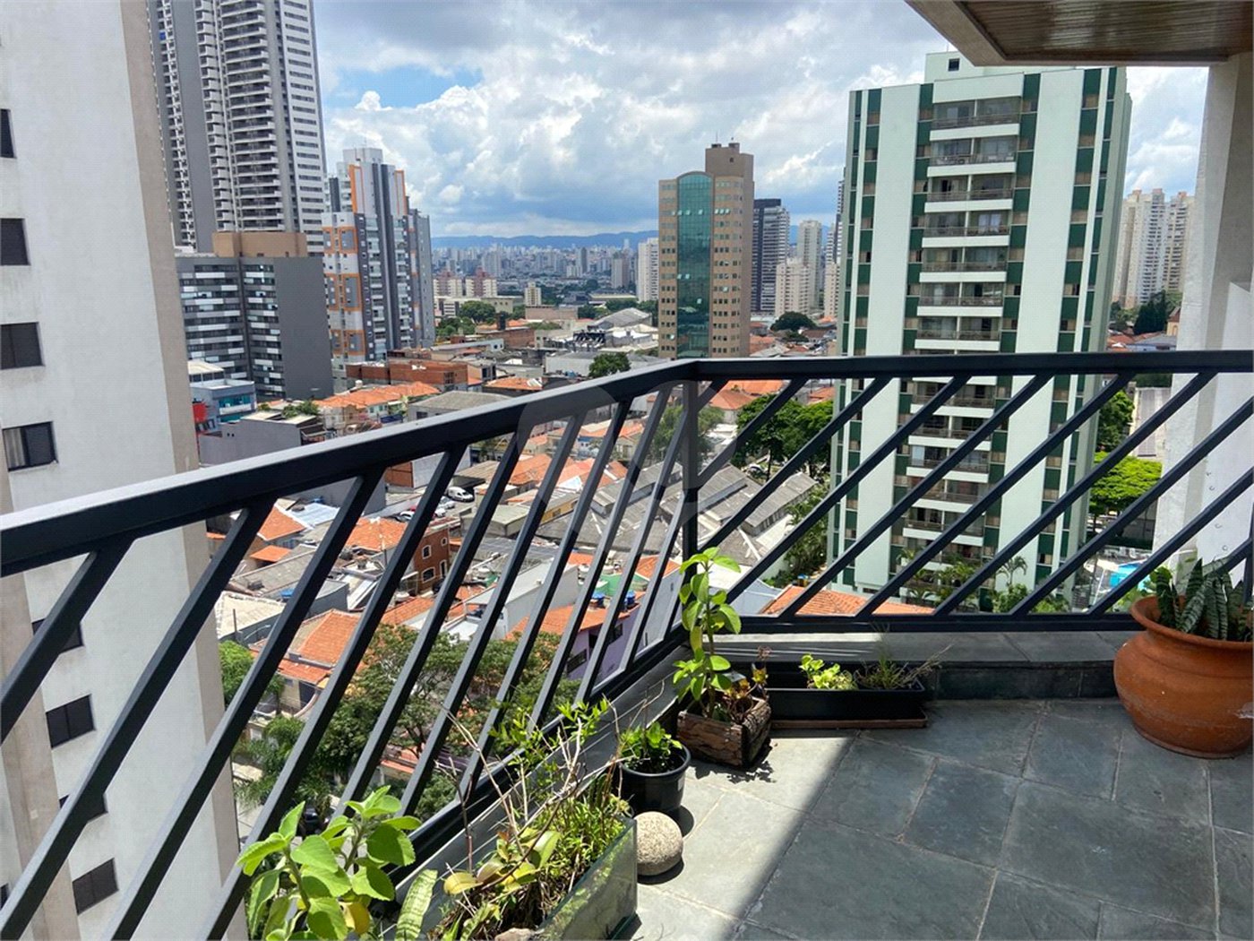 Apartamento à venda com 3 suítes em Tatuapé, São Paulo, SP