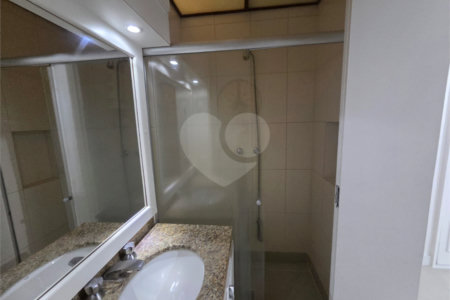 Cobertura à venda ou para alugar com 3 quartos, sendo 1 suíte, em Tijuca, Rio de Janeiro, RJ