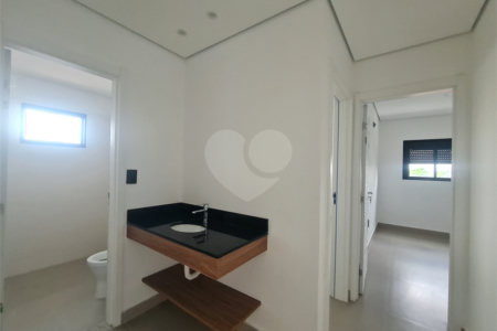 Apartamento à venda com 3 quartos, sendo 1 suíte,  em Jardim Refúgio, Sorocaba, SP