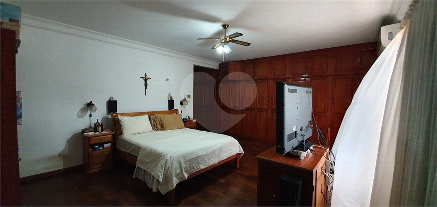 Casa à venda com 4 suítes em Vila Cordeiro, São Paulo, SP