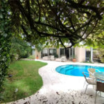 Casa à venda ou para alugar com 4 suítes no condomínio Solares Vila Europa, São Paulo - SP